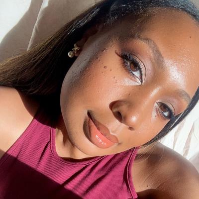 Portrait of creator rissa.explains.it.all