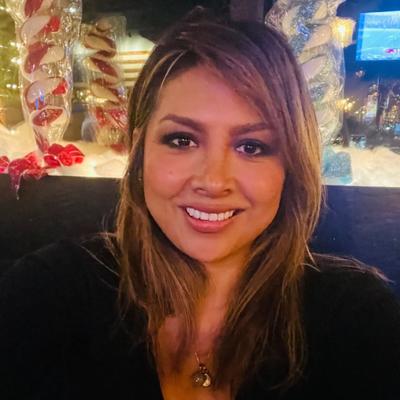 Portrait of creator lovingflow23