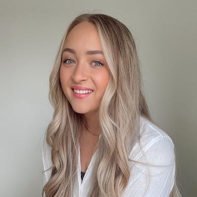 Portrait of creator jillmoret