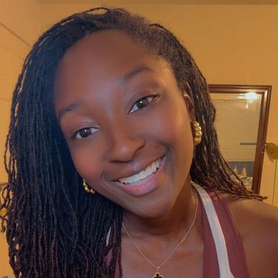 Portrait of creator danii.simmons