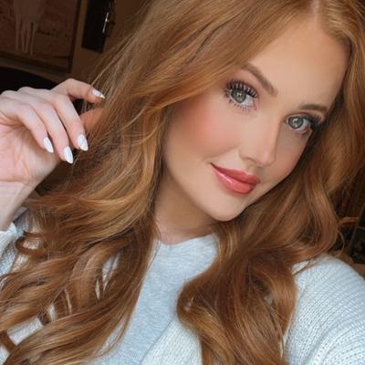 Portrait of creator camille_landry