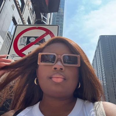 Portrait of creator thejessreynoldss