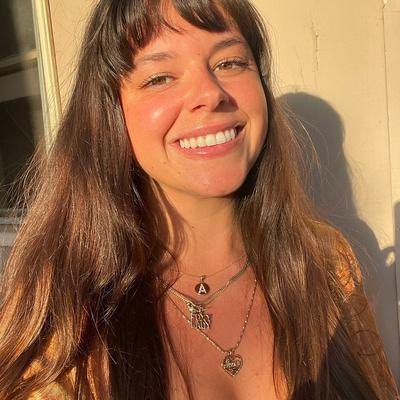 Portrait of creator aliraecreates