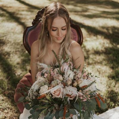 Portrait of creator savanna_gs