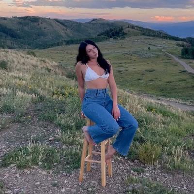 Portrait of creator abbydaytonnn