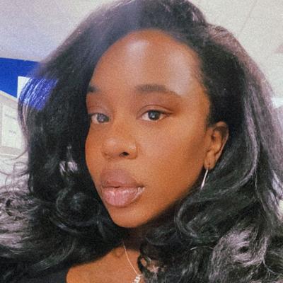 Portrait of creator itselisejustine