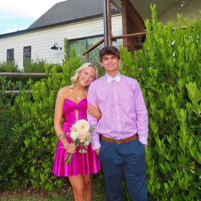 Portrait of creator .addiesabom