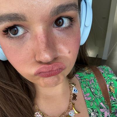 Portrait of creator kendall_kingsford