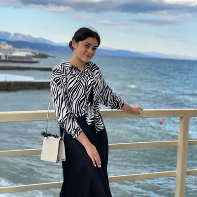 Portrait of creator fatya.haibulaeva