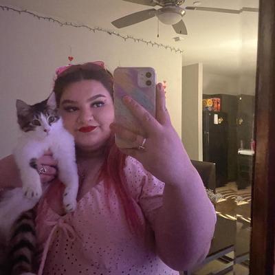 Portrait of creator alyssas02