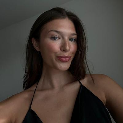 Portrait of creator alexismmiller