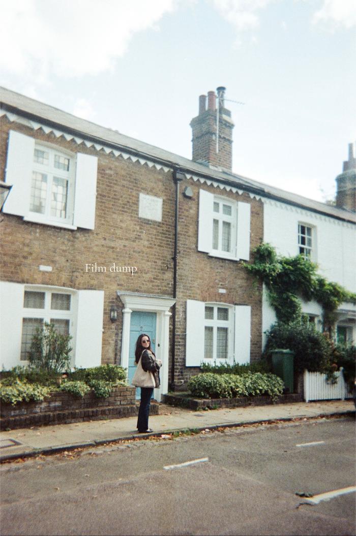 Post by morganaperryy