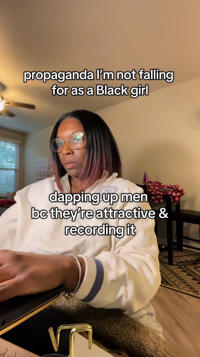 Post by hollabeckgirl_