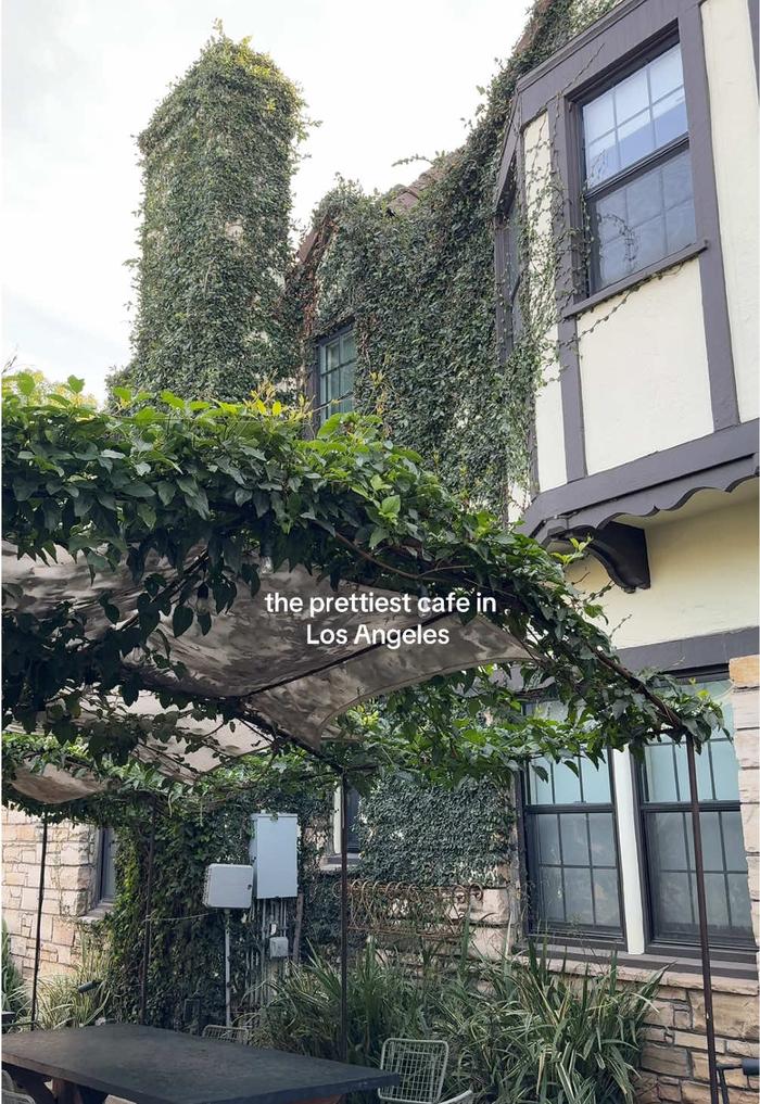 Post by danielawanderlust_