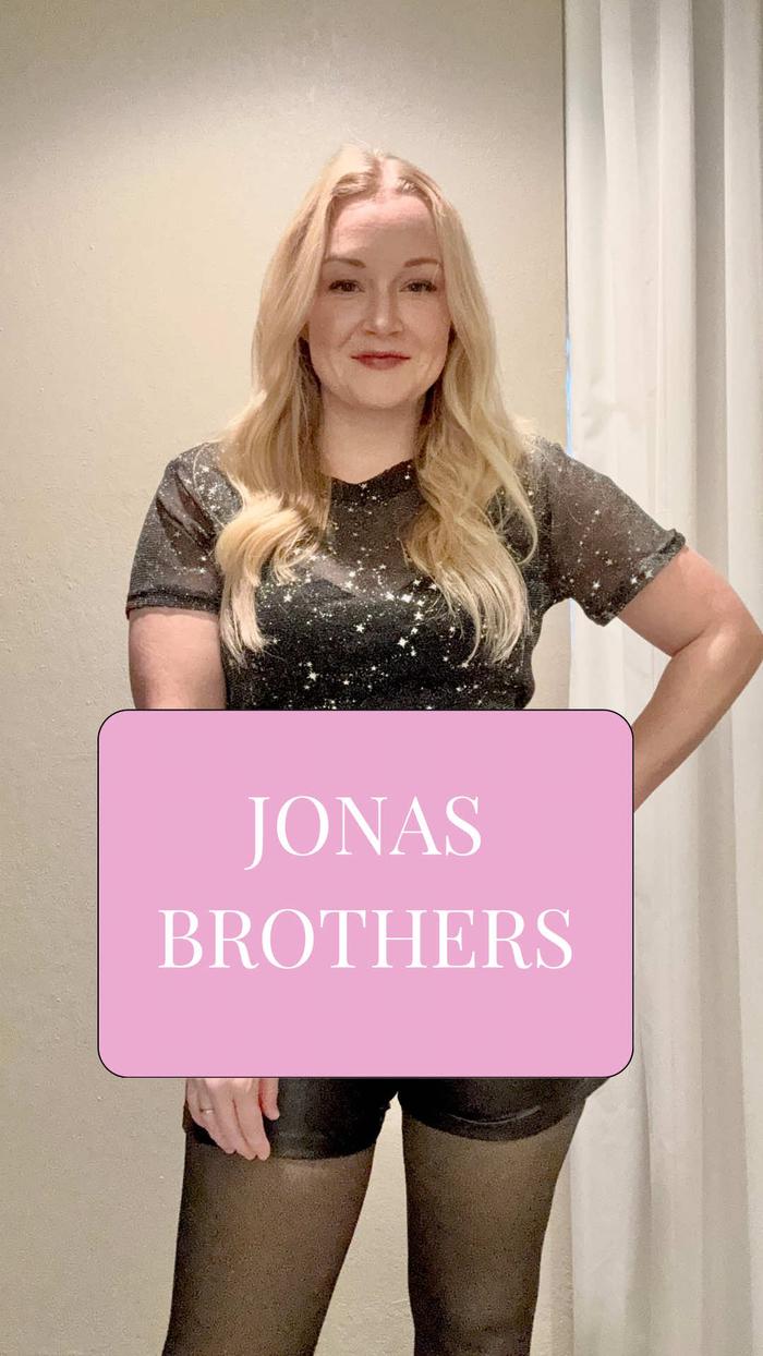 Post by famously.amy