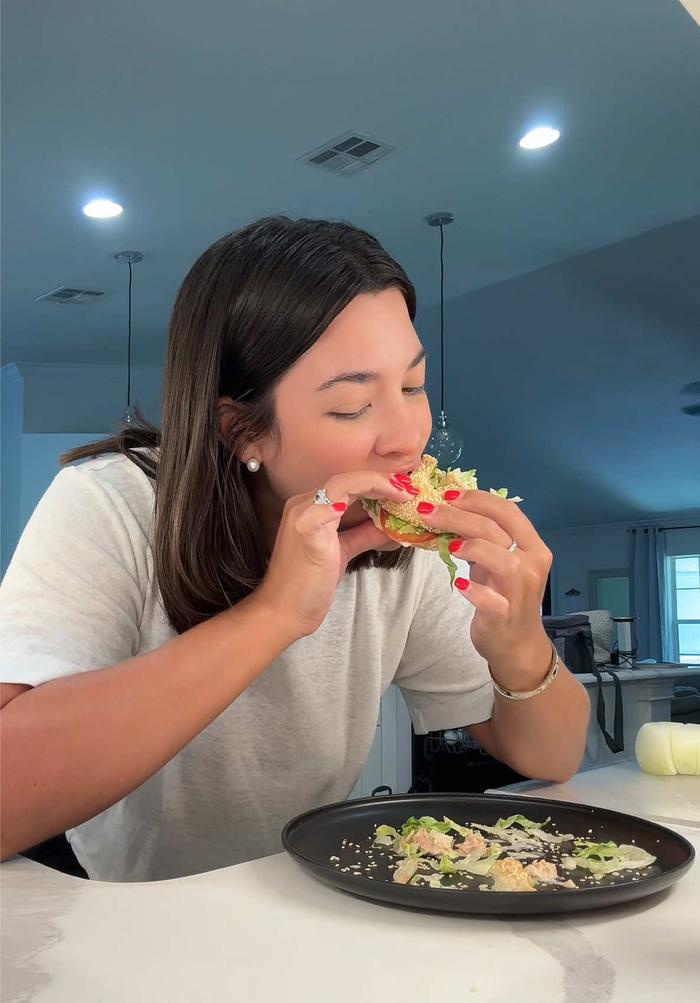 Post by nicolecuetopegaitaz