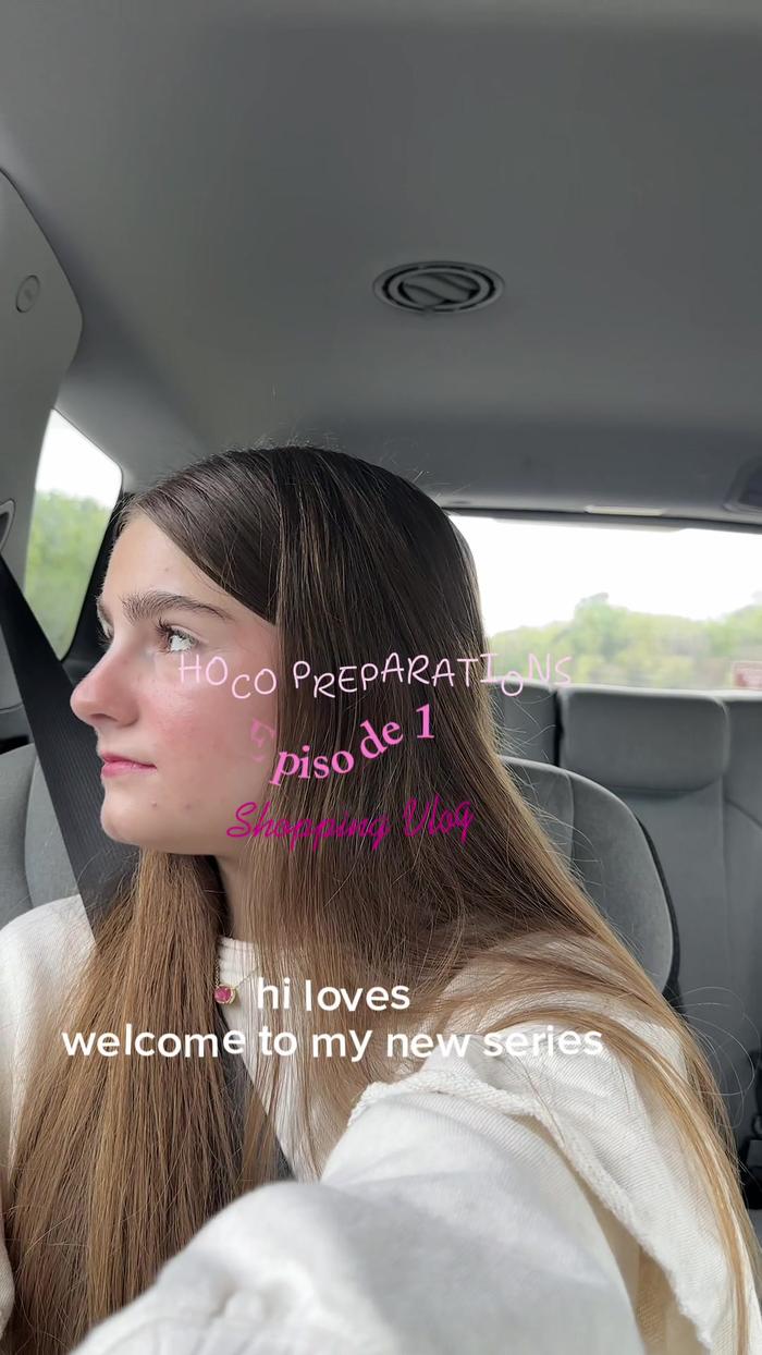 Post by yourdarlinglucyyy