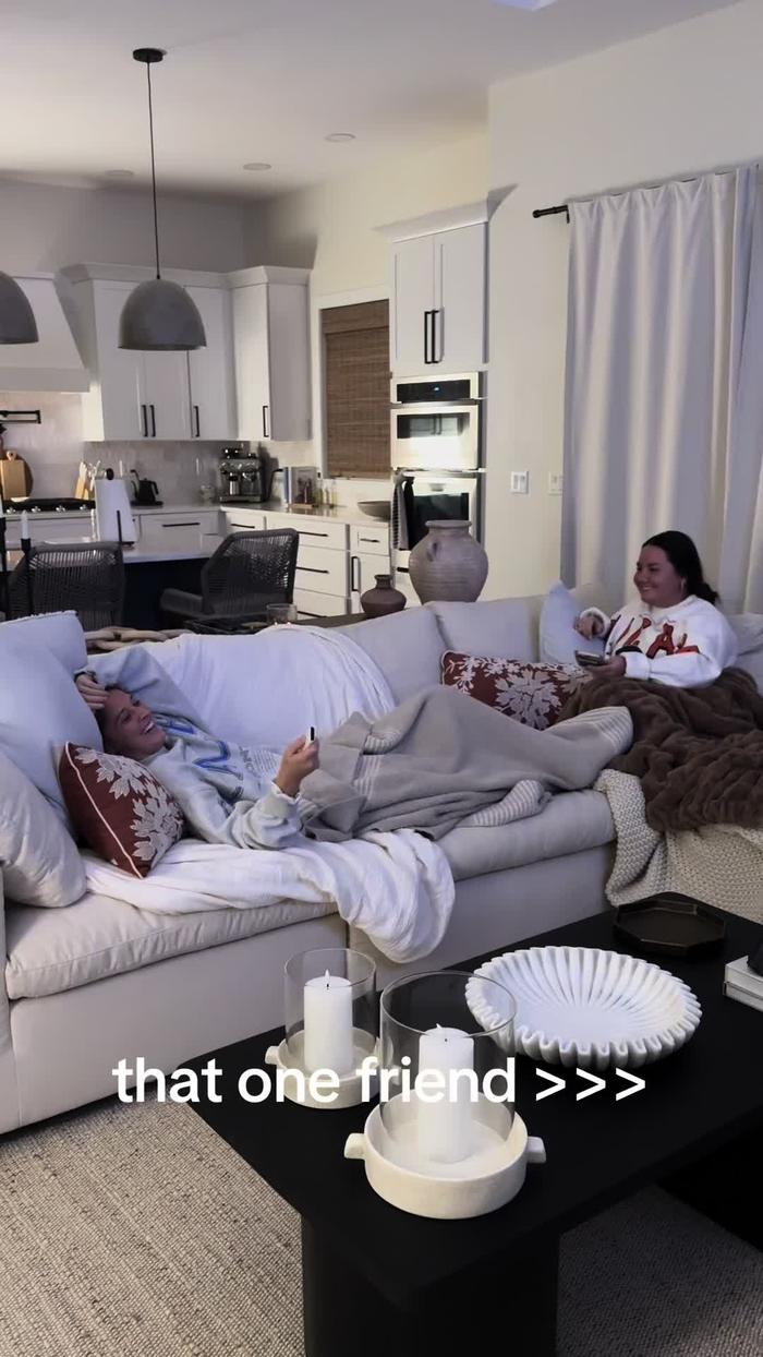 Post by corabellehyland_