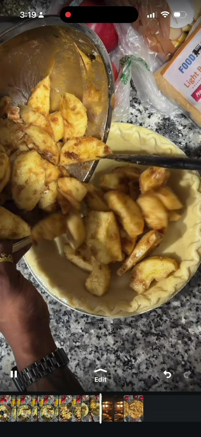 Post by _thepamelarenee