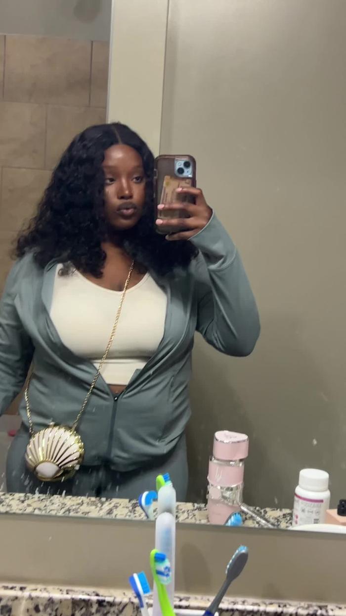 Post by esperanzzaaaa_