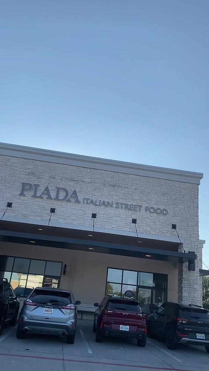 Post by nicholetteashley