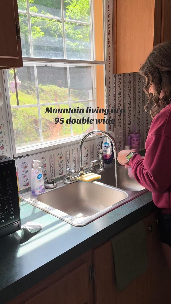 Post by dailydoseofkristi