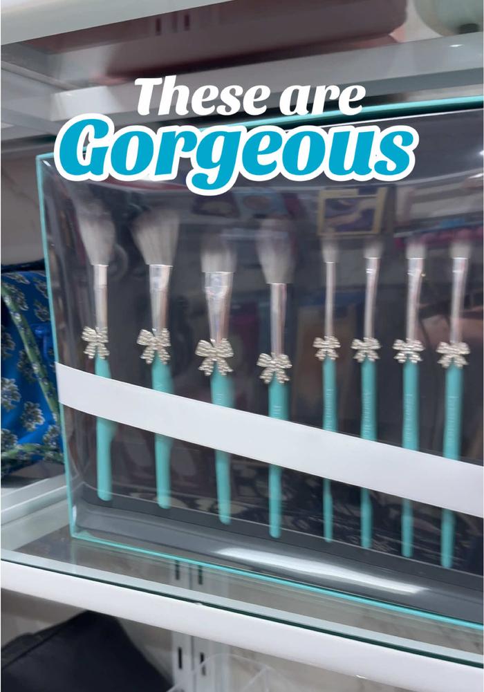 Post by anitrareneetv